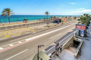 Apartment, 3 Schlafzimmer, Balkon, Stadtblick | Strand-/Meerblick
