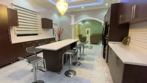 Dining - DJ Villa Your Premium Stay Executive Lodge-TF 31 (Tema Community 25, Accra-Dawhenya)
