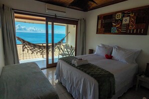 Habitació triple superior, pati, vistes al mar