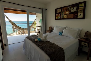 Quarto casal luxo, varanda, vista para o mar