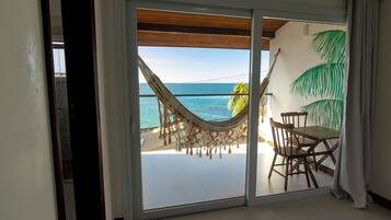 Quarto casal luxo, varanda, vista para o mar