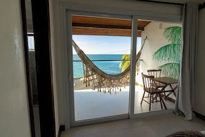 Quarto casal luxo, varanda, vista para o mar
