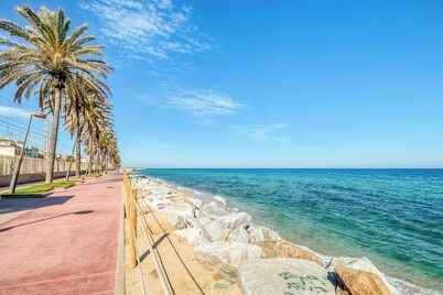 Can Mabi 30' Bcn Next Beach