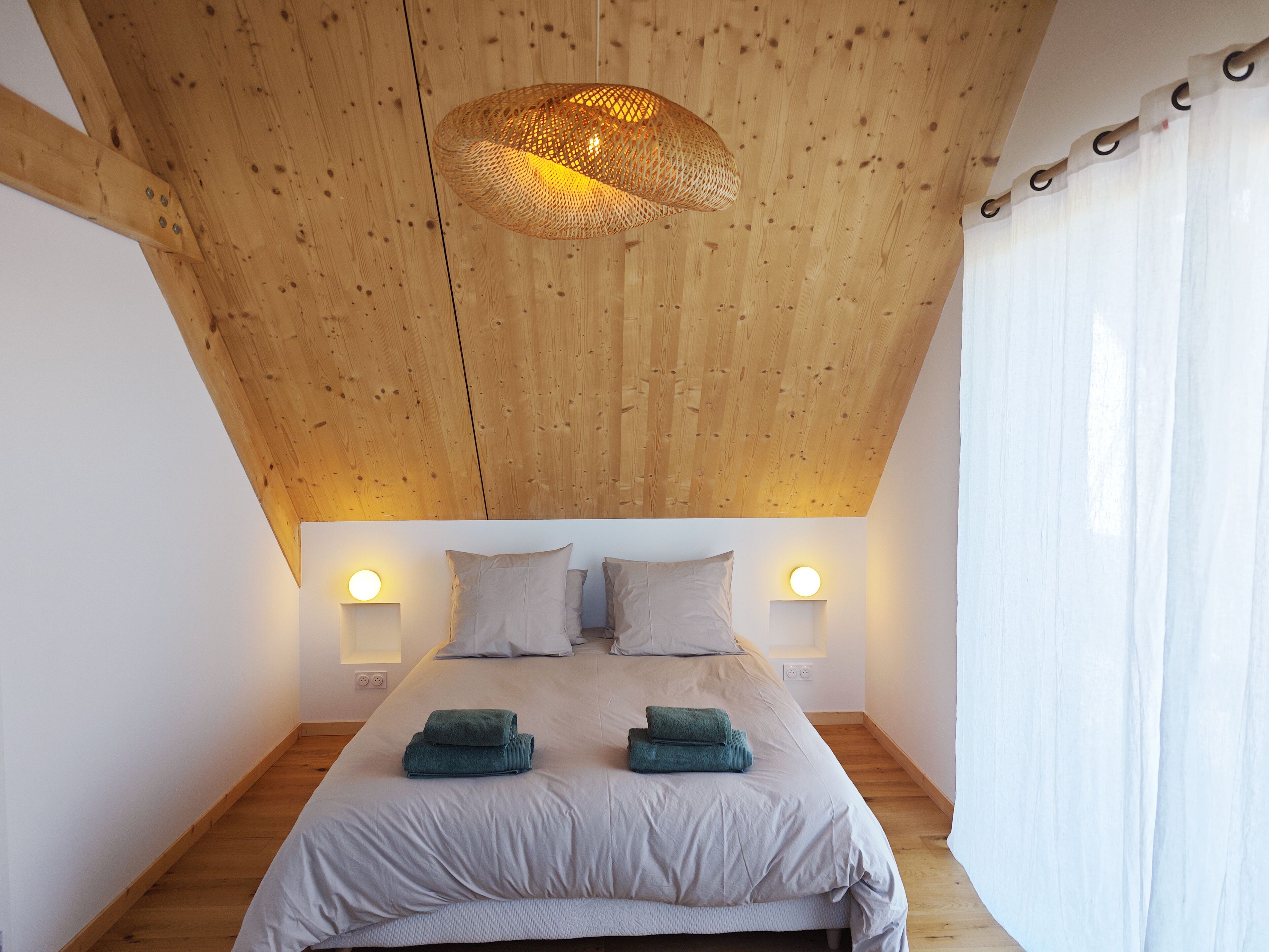 3 chambres, Wi-Fi gratuit, draps fournis