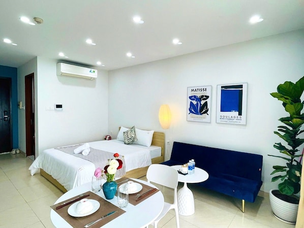 1 bedroom, iron/ironing board, WiFi