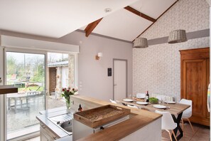 Dining - Le Jardin d'Armor - Grand jardin, parking privé (Lamballe)