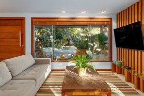 Living area - Bz15 Casa 200 metros da praia 4 suítes (Buzios)