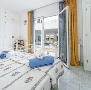 6 chambres, accès Internet