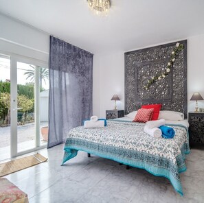 6 Schlafzimmer, Internetzugang