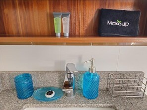 Casa, 3 habitaciones, fumadores, patio | Baño