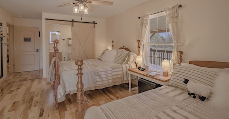 Family Quadruple Room, Multiple Beds | Iron/ironing board, free WiFi. The Inn at Beulah Farm - The Pen