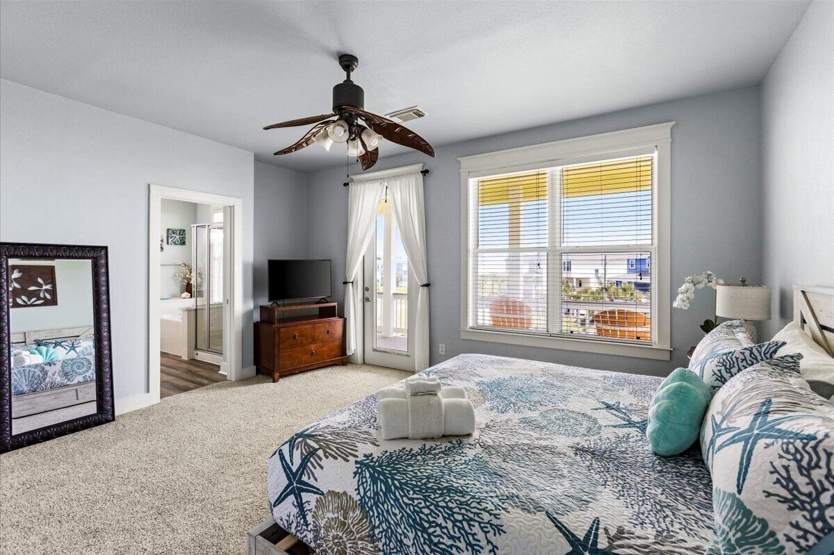 4 camere, ferro/asse da stiro, Wi-Fi gratuito, lenzuola