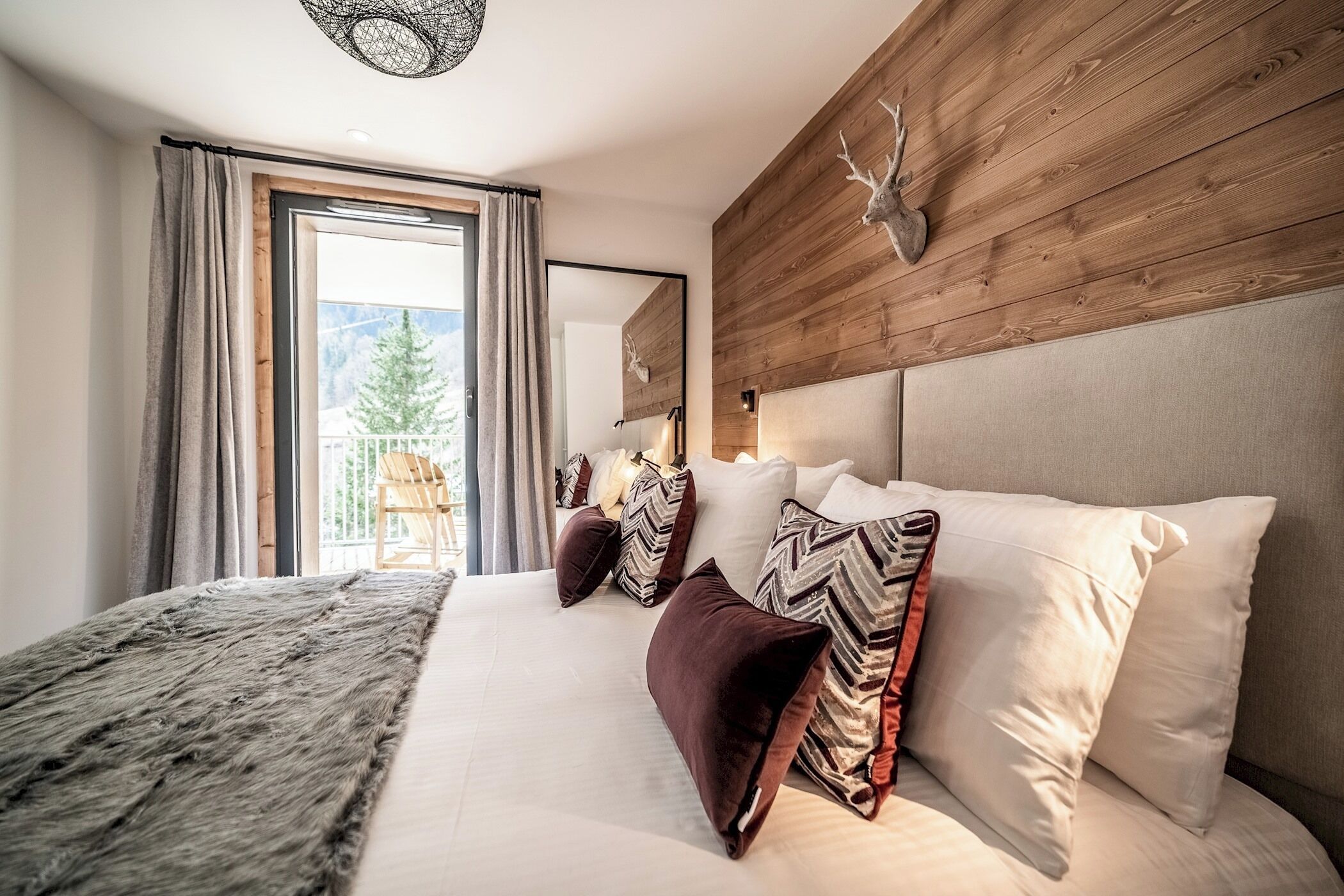 3 soverom, strykejern/-brett, internettilgang og sengetøy