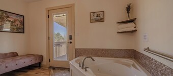 The Inn at Beulah Farm - The Barn