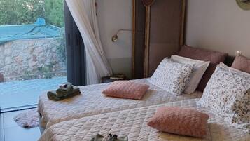 2 多间卧室、办公桌、熨斗/熨衣板、旅行婴儿床