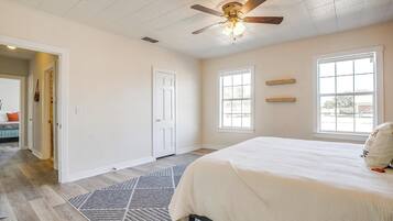 3 多间卧室、办公桌、熨斗/熨衣板、WiFi