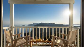 Superior Double Room, Sea View | Property grounds