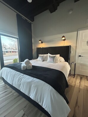 3 soverom, strykejern/-brett, wi-fi (inkludert) og sengetøy