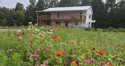 The Inn at Beulah Farm - The Garden