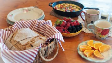 Free daily full breakfast