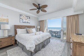 3 chambres, fer et planche à repasser, accès Internet, draps fournis