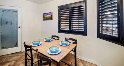 Havasu Sunset Hideaway For 11!