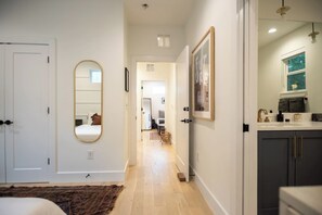 2 habitaciones, tabla de planchar con plancha y wifi gratis