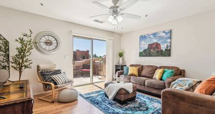 Teal Terrace Retreat For 4!