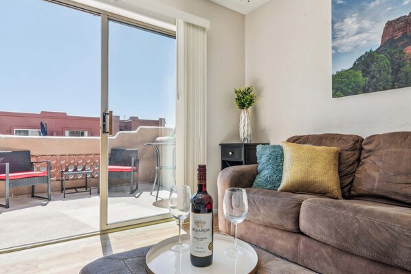 Condo, Multiple Beds, Balcony, Mountain View (Teal Terrace Retreat) | Living area | TV