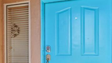 Kondominium, Beberapa Tempat Tidur, balkon, pemandangan gunung (Teal Terrace Retreat) | Interior