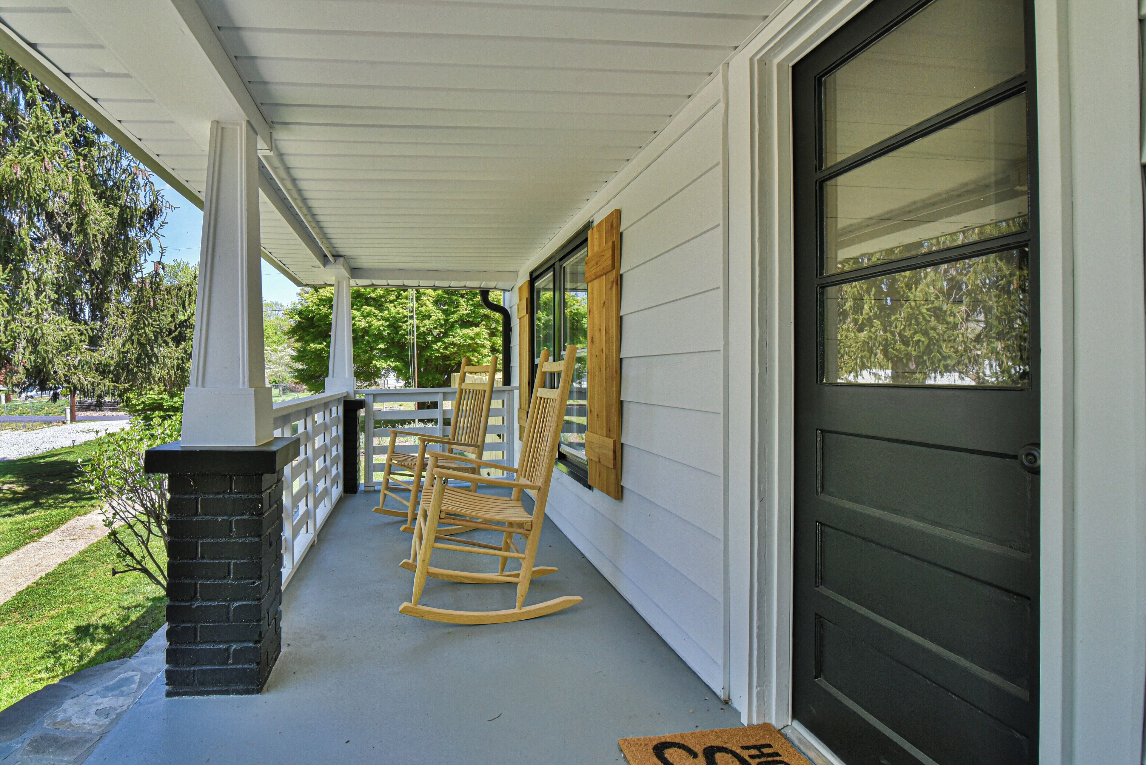Signature House, 2 Bedrooms, Non Smoking, Kitchen | Terrace/patio