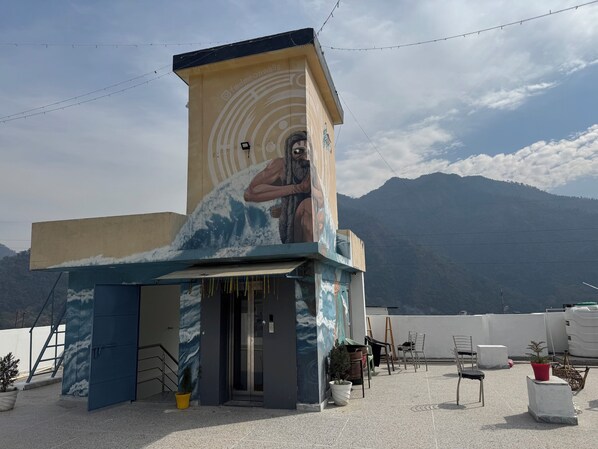 Deluxe Double Room With Balcony | Terrace/patio