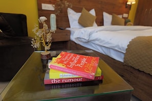 Deluxe Double Room With Balcony | Premium bedding, down comforters, Select Comfort beds - Vedartha trails (Rishikesh)