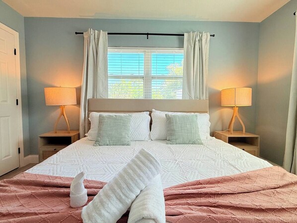 3 bedrooms, free WiFi, bed sheets - Spacious Orlando Stay Free Wifi Game Room (Orlando)