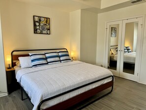 2 bedrooms, iron/ironing board, WiFi, bed sheets