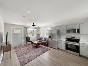 Interior - Garner`s Retreat | 2Bd/2Ba & Pet Friendly (Garner)