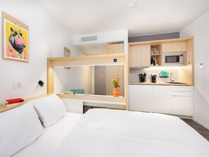 Studio | Desk, free WiFi, bed sheets - smartments Hamburg Hamm (Hamburg)