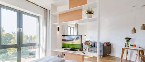Studio XL
