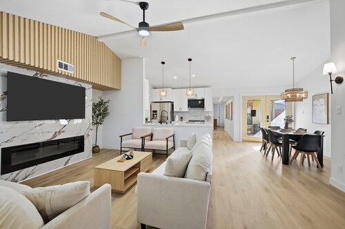Cozy Modern Organic Townhome