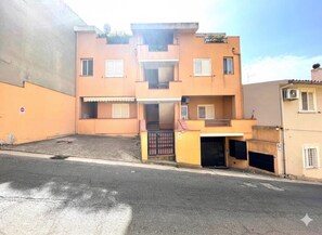 Exterior - Charming flat  1.4 km from one of Sardinia's most beautiful beaches (Villasimius)