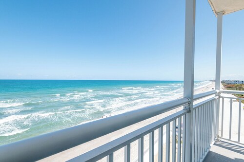 Penthouse Oceanfront Retreat – Ocean View in Every Room + Private Beach Access