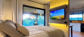 Charming Cottage on the São Roque Wine Route - Design and Nature in the Mountains