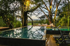 Pool - Tranquil lakefront apartment with stunning views &  pool access (Playa Hermosa)