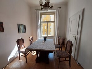 Dineren