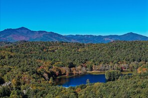 Miscellaneous - Charming 2BR Chetola Resort Condo with fireplace, Walk-in shower, and jetted tub (Blowing Rock)