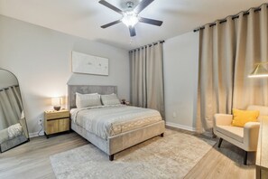 3 室のベッドルーム、アイロン / アイロン台、WiFi、ベッドシーツ