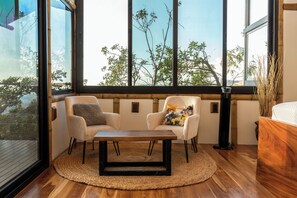 2 Schlafzimmer, Bügeleisen/Bügelbrett, kostenloses WLAN