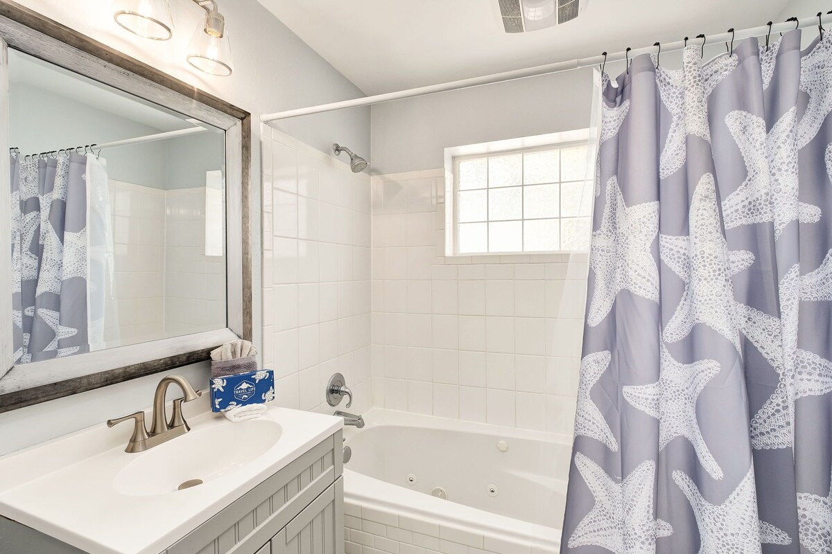 Photo 34 of Sea Glass: Private Pool, Golf Cart, Pet Friendly