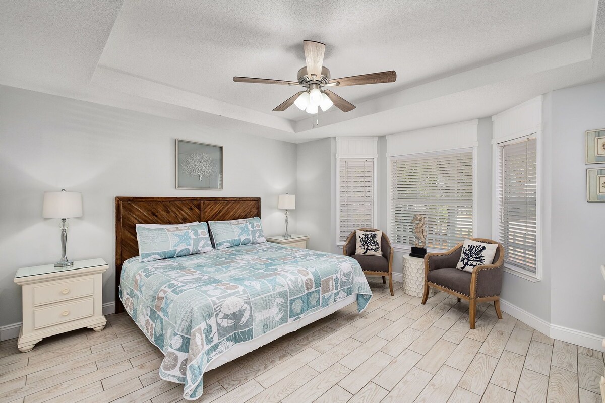 Photo 20 of Sea Glass: Private Pool, Golf Cart, Pet Friendly