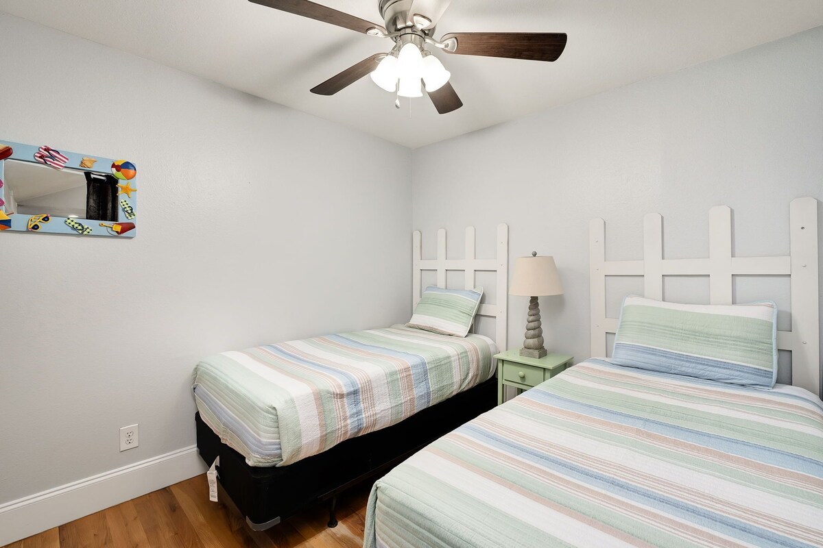 Photo 33 of Sea Glass: Private Pool, Golf Cart, Pet Friendly